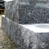 zoom pierre granit sciée sur bassin