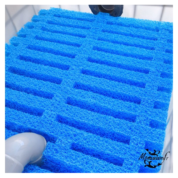 cuve 1000 litre avec media filtrant matala bleu-bassin