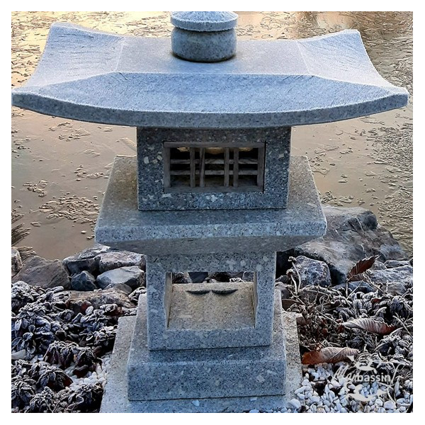 Lanterne Japonaise Kanjuji 80 cm Granit - Style Temple Bassin | Nord