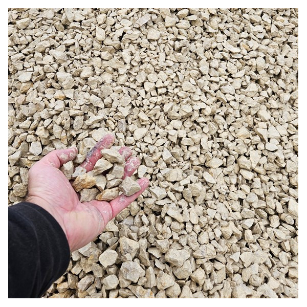 Gravier Versailles 10/20 mm – Calcaire Beige Doré | MonBassin.fr