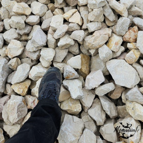 Roche Jura 80/150 mm comparaison taille pied éclats anguleux beige MonBassin