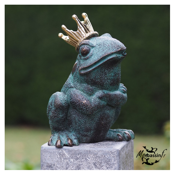 Statue Grenouille Roi Couronnée Bronze | MonBassin.fr