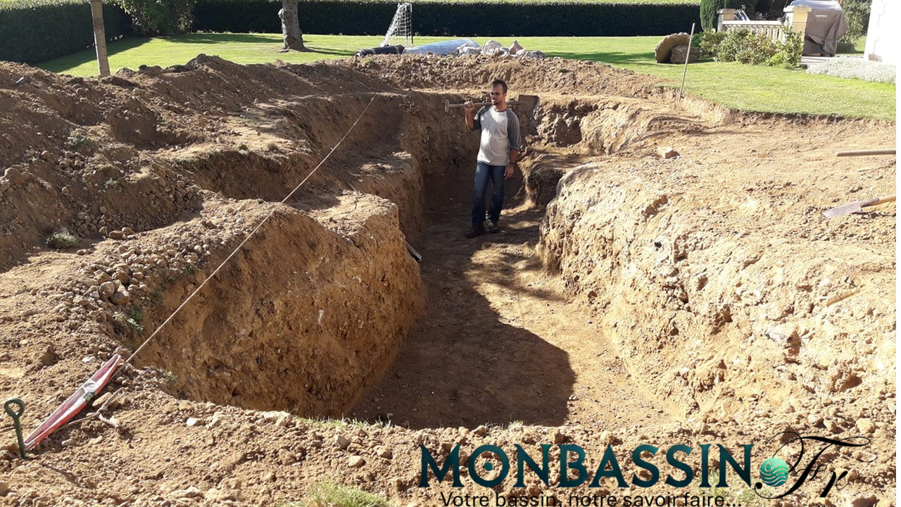 Construction et installation de bassin, travaux intenses